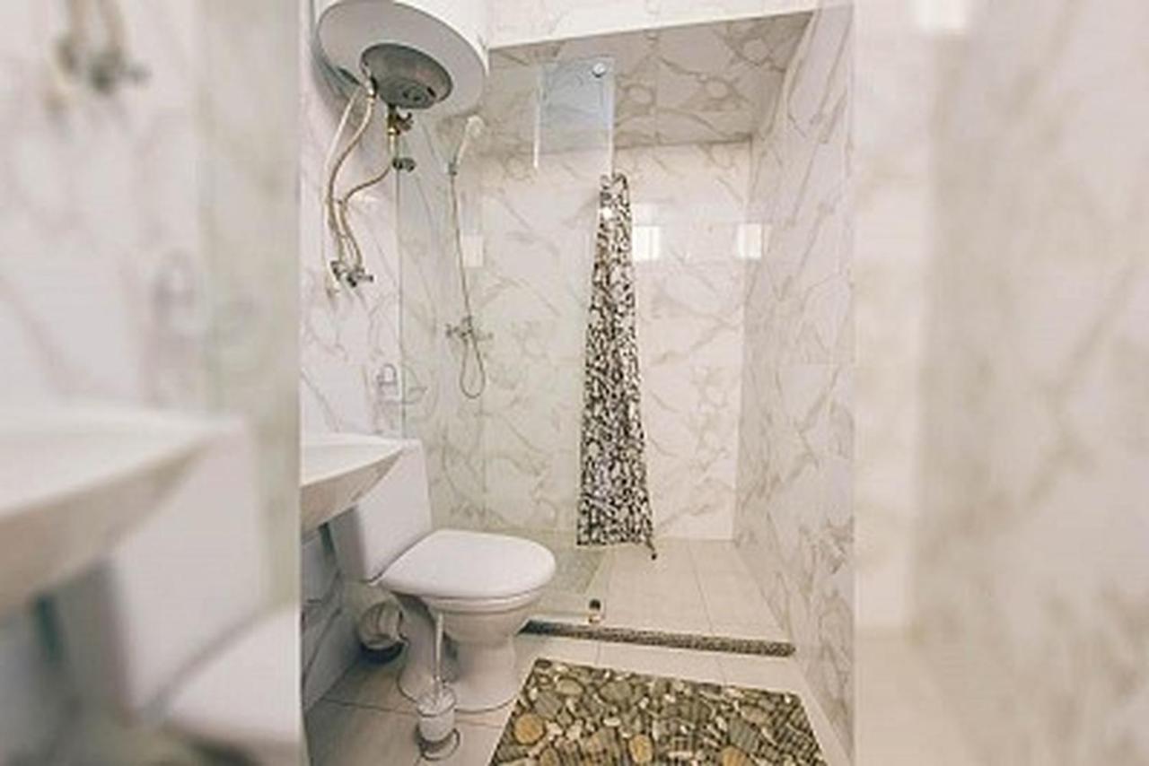 Готель Біля Фонтану Vinnytsia Luaran gambar