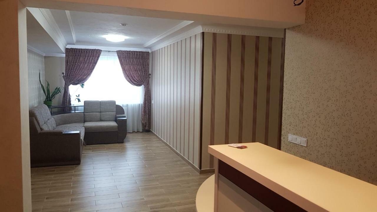 Готель Біля Фонтану Vinnytsia Luaran gambar